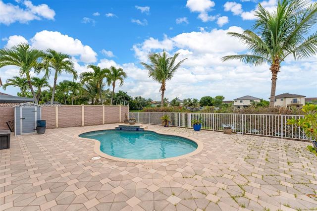 4449 SW 164th Path, Miami, FL 33185