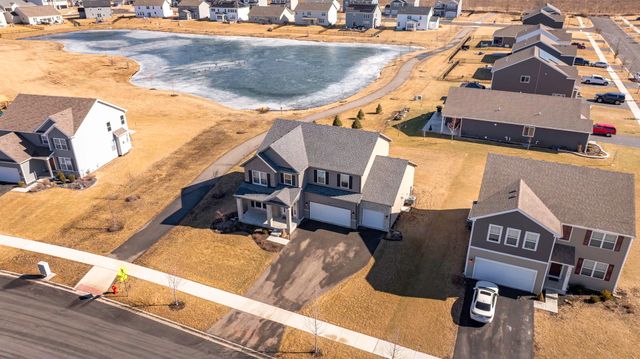 733 Juniper Street, Oswego, IL 60543