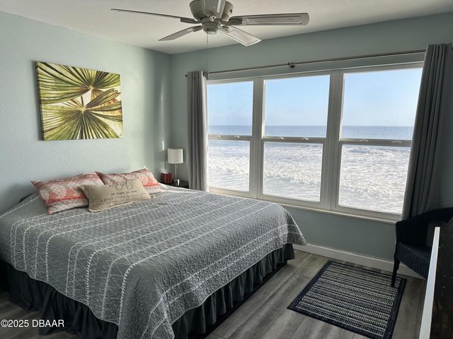 4849 Saxon Dr Apt A210, New Smyrna Beach, FL 32169