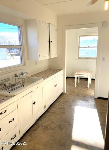 56 E 2nd Street, Battle Mountain, NV 89820