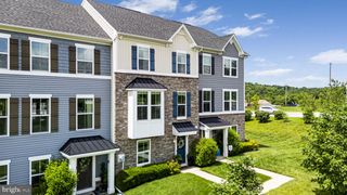 2005 STARGAZERS RD, Romansville, PA 19320