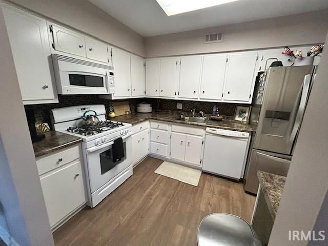 5537 South Wayne Avenue, Fort Wayne, IN 46807