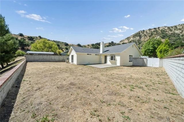 31918 Gelding, Castaic, CA 91384