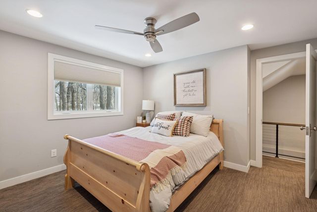 4360 Chimo East Street, Deephaven, MN 55391