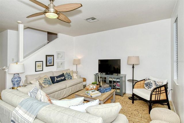 3880 82ND AVENUE CIRCLE E 103, Sarasota, FL 34243