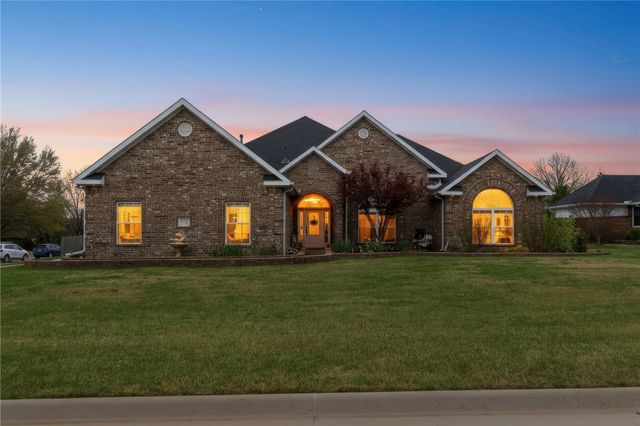 6616 W Pagosa Place, Fayetteville, AR 72704