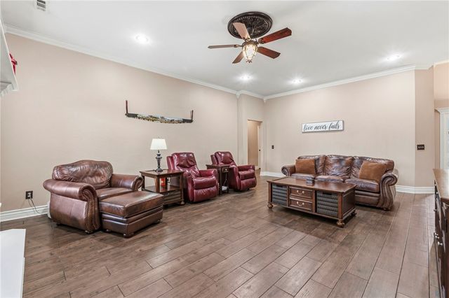 6616 W Pagosa Place, Fayetteville, AR 72704