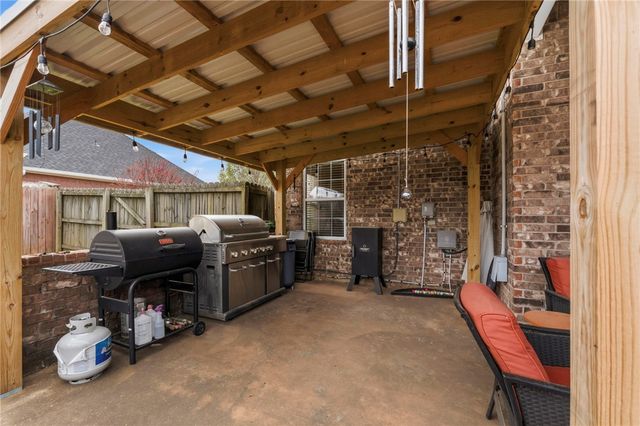 6616 W Pagosa Place, Fayetteville, AR 72704