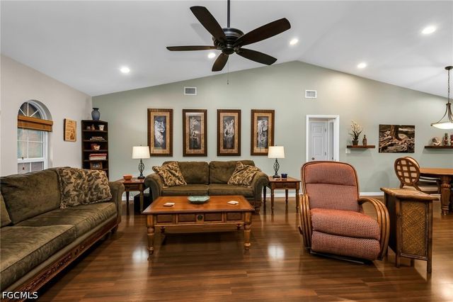 73 Manizaks AVE, Punta Gorda, FL 33983