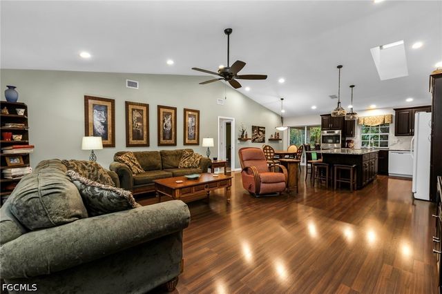 73 Manizaks AVE, Punta Gorda, FL 33983