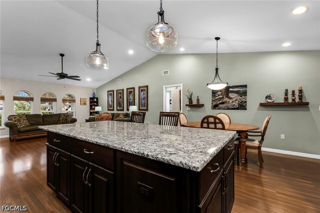 73 Manizaks AVE, Punta Gorda, FL 33983