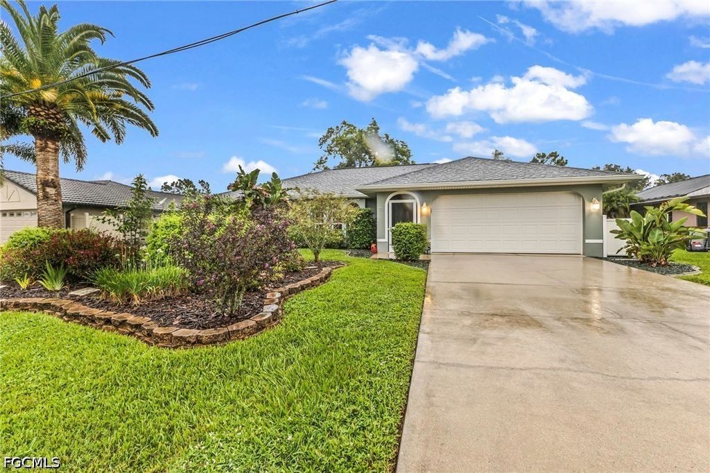 73 Manizaks AVE, Punta Gorda, FL 33983