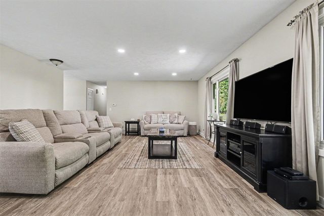 8490 Woodruff Drive, Byron Center, MI 49315