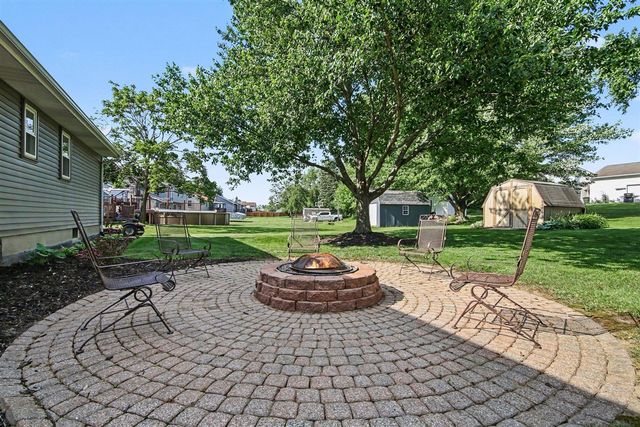 8490 Woodruff Drive, Byron Center, MI 49315