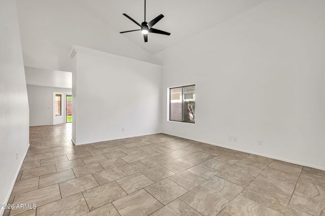 3783 W Morgan Lane, San Tan Valley, AZ 85144