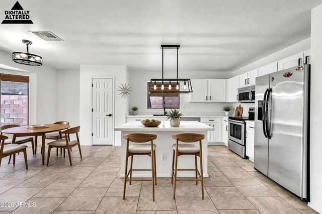 3783 W Morgan Lane, San Tan Valley, AZ 85144