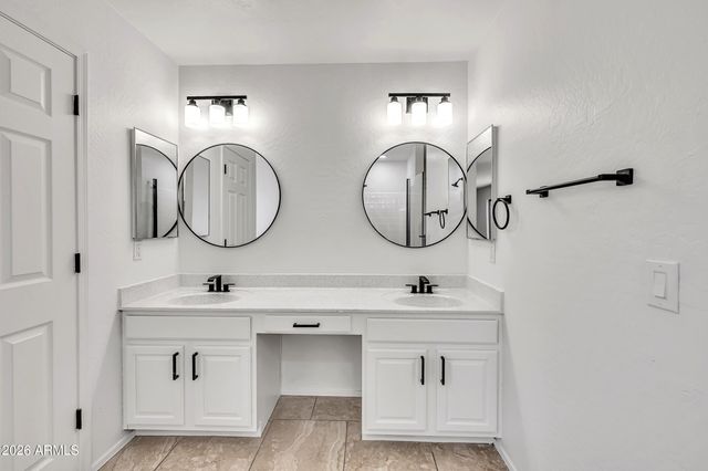 3783 W Morgan Lane, San Tan Valley, AZ 85144