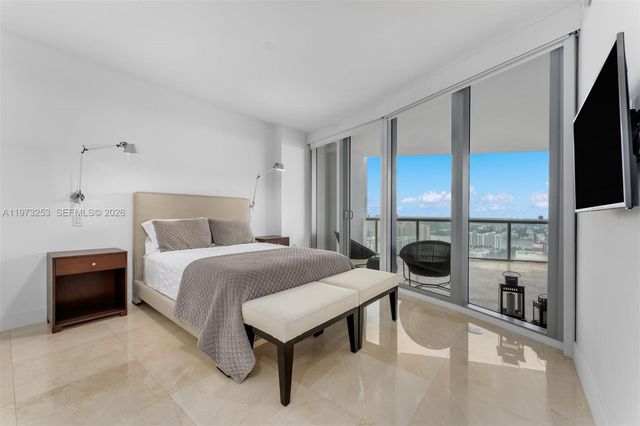 17121 Collins Ave 2405, Sunny Isles Beach, FL 33160