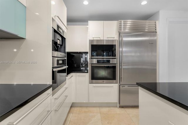 17121 Collins Ave 2405, Sunny Isles Beach, FL 33160