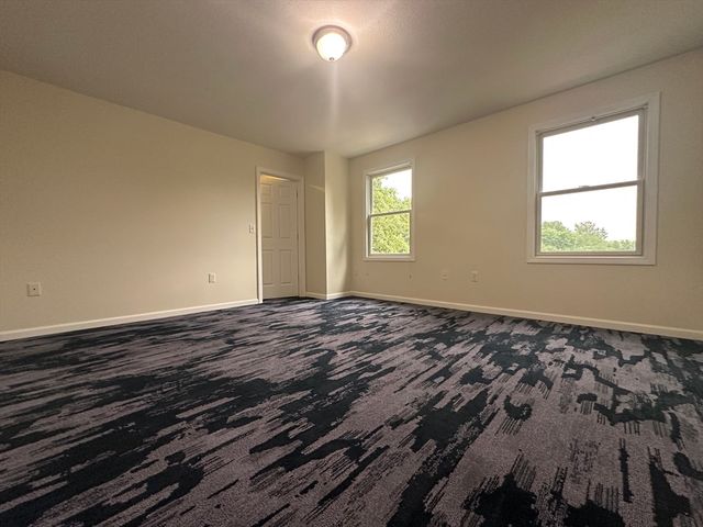 136 Thompkins Avenue, East Longmeadow, MA 01028