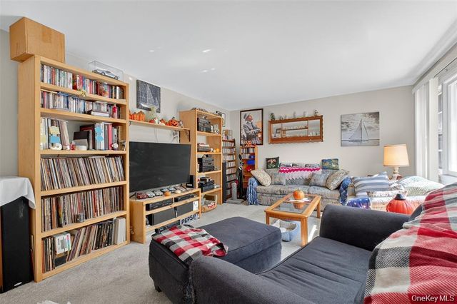 1668 Route 9 Unit 3C, Wappingers Falls, NY 12590