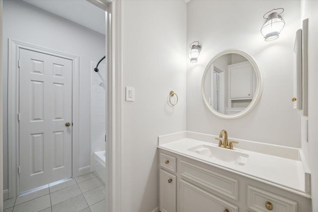 14 Tredington Street, Sugar Land, TX 77479