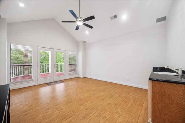 14 Tredington Street, Sugar Land, TX 77479