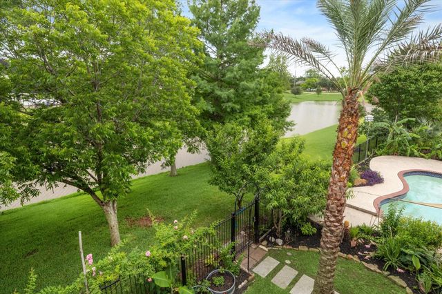 14 Tredington Street, Sugar Land, TX 77479