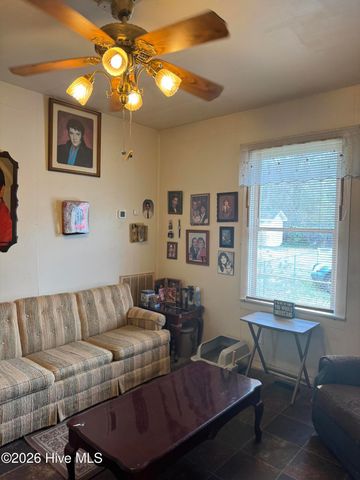 36 Safie First Street, Rockingham, NC 28379