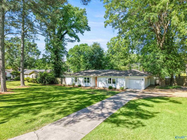 1721 Pennylane SE, Decatur, AL 35601