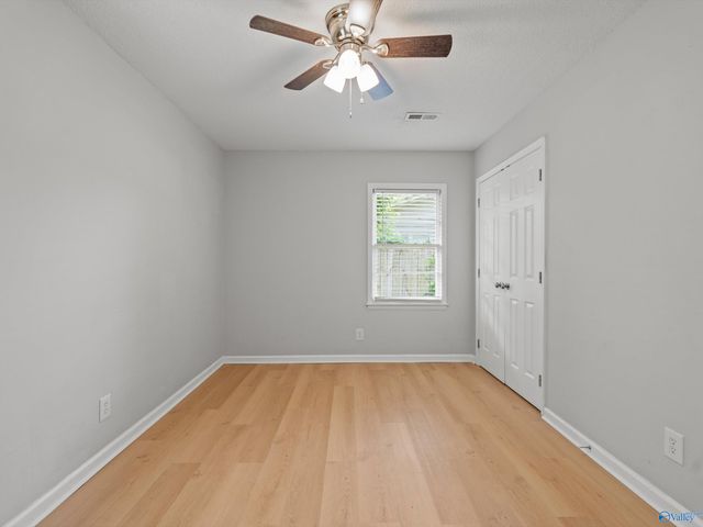 1721 Pennylane SE, Decatur, AL 35601