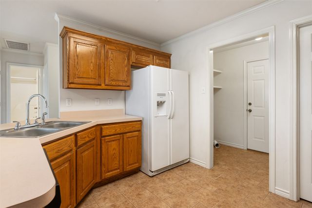 406 B Andrew Drive, Mabank, TX 75147
