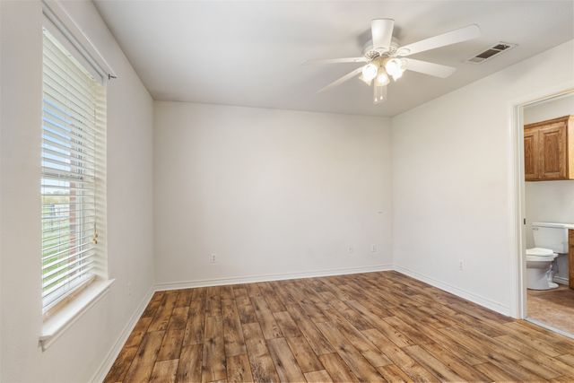 406 B Andrew Drive, Mabank, TX 75147