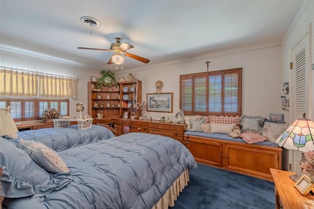 805 E SYLVAN DRIVE, Brandon, FL 33510