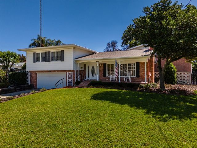 805 E SYLVAN DRIVE, Brandon, FL 33510