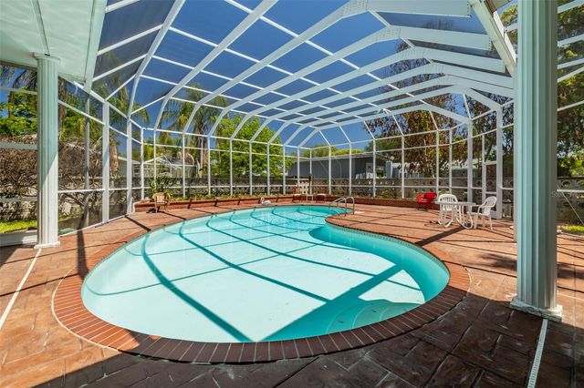 805 E SYLVAN DRIVE, Brandon, FL 33510