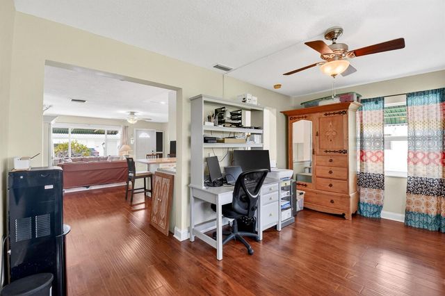 112 SW 9th Street, Boynton Beach, FL 33426