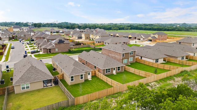 1709 Acts Lane, Ennis, TX 75119