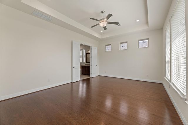 5704 Monrovia LN, Pflugerville, TX 78660