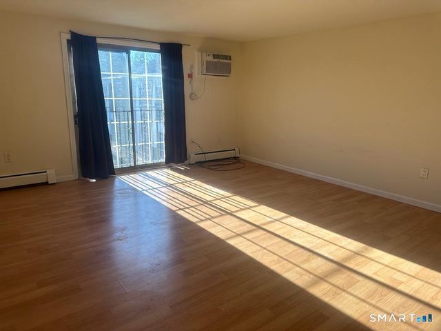 1170 Middle Turnpike West C2, Manchester, CT 06040