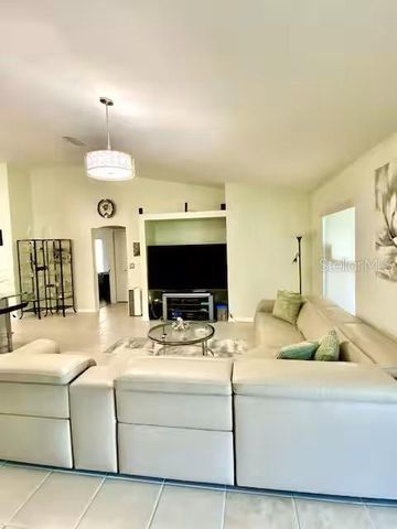 41 PINE VALLEY COURT, Rotonda West, FL 33947