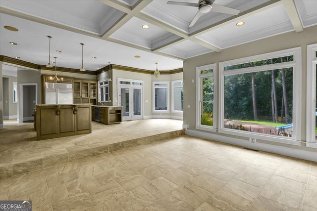 110 Standing Oak Place, Fayetteville, GA 30214