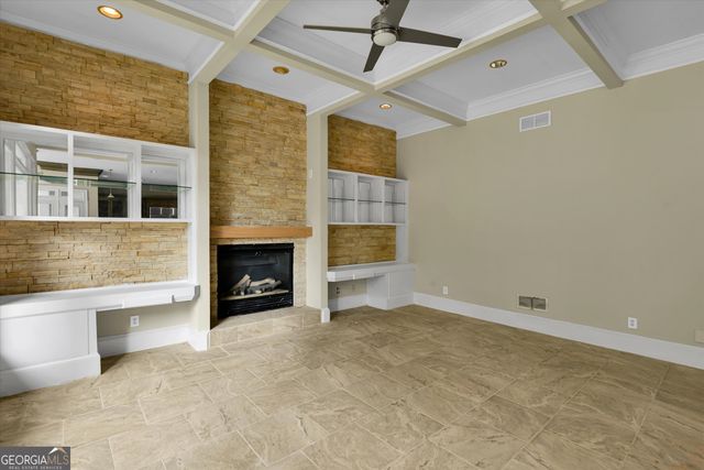 110 Standing Oak Place, Fayetteville, GA 30214