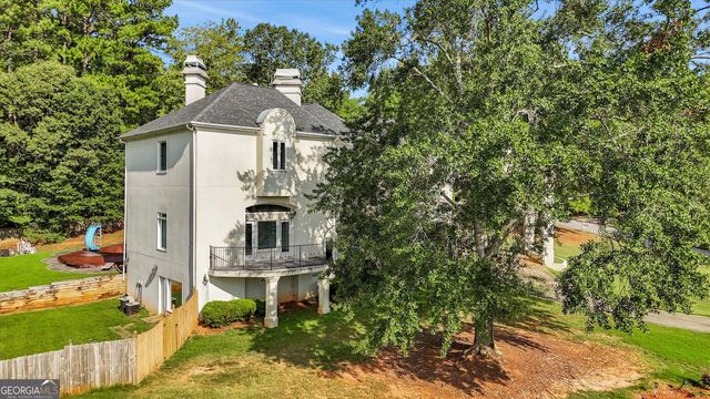 110 Standing Oak Place, Fayetteville, GA 30214