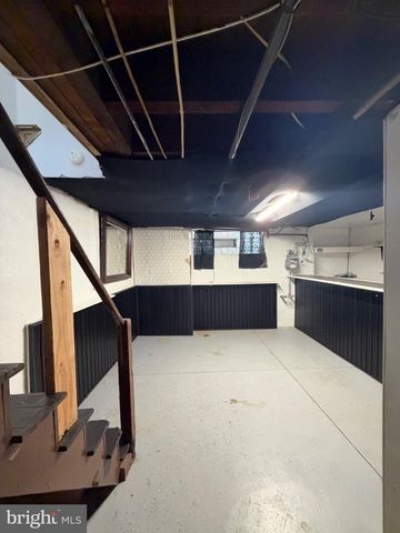 5257 HOWLAND ST, Philadelphia, PA 19124
