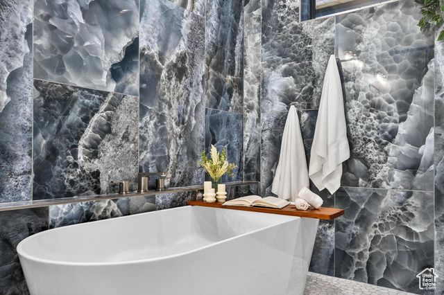 5204 W 2040 S, Hurricane, UT 84737