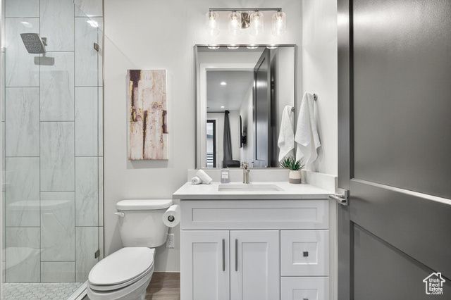 5204 W 2040 S, Hurricane, UT 84737