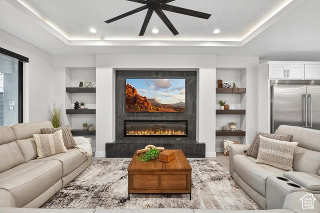 5204 W 2040 S, Hurricane, UT 84737