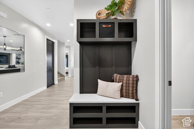 5204 W 2040 S, Hurricane, UT 84737