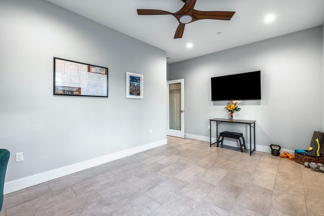 1243 Wildflower Drive, Madera, CA 93636
